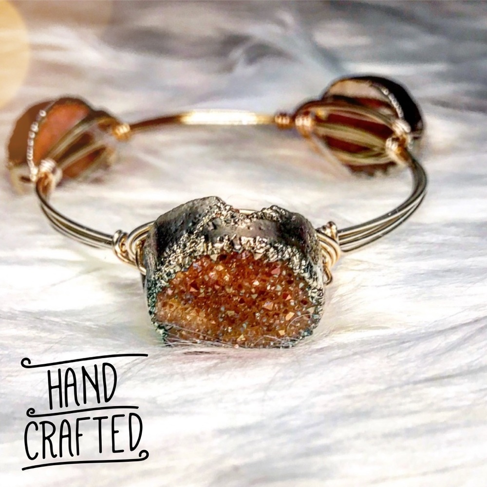 ✨LAST! Handmade Druzy Stone Wire Wrapped Bangle